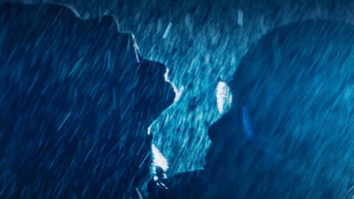 Девушка в бездне 2023