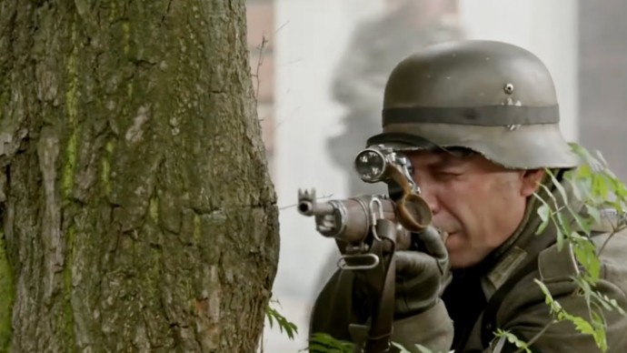 Комиссарша / военный сериал